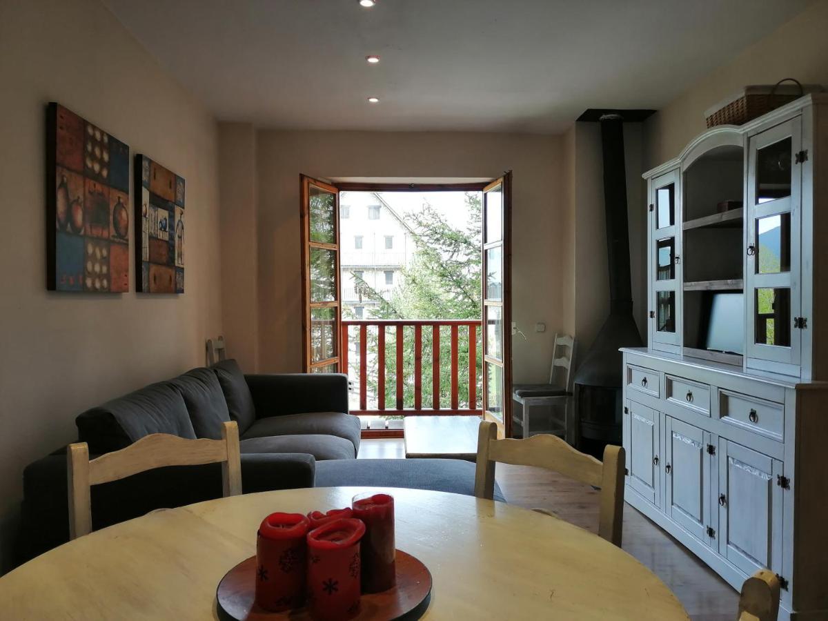 Apartamento Familiar Y Comodo Muntanyo 1 Pla de l'Ermita Luaran gambar