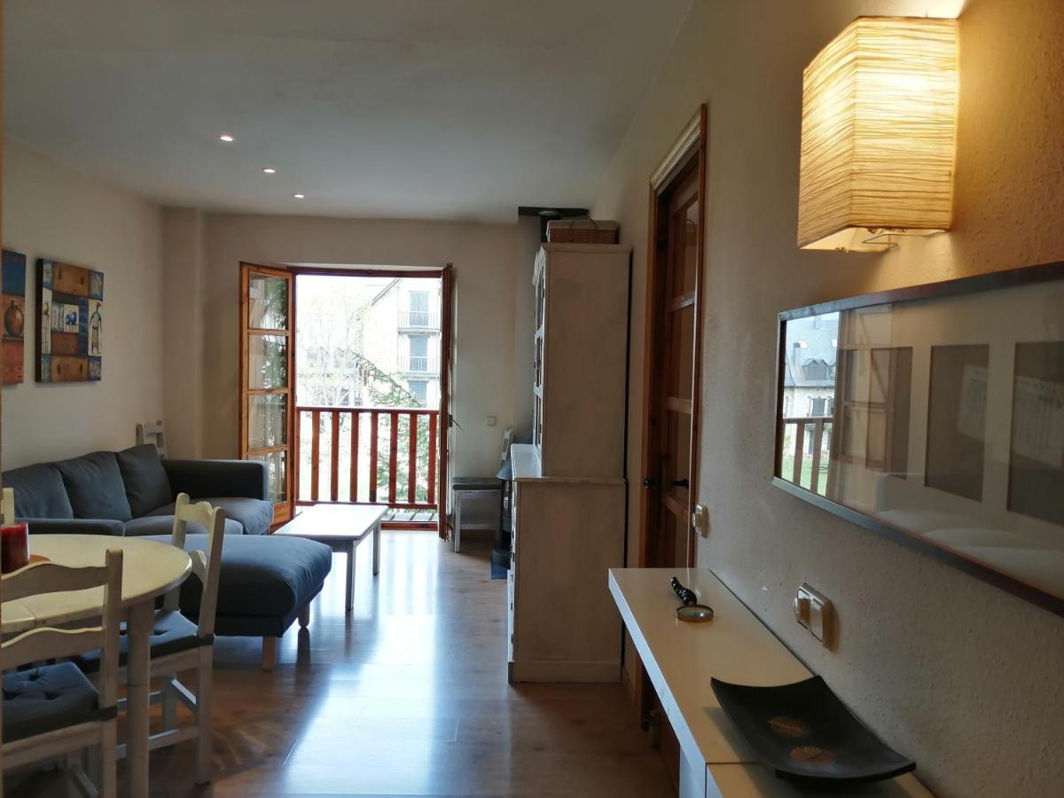Apartamento Familiar Y Comodo Muntanyo 1 Pla de l'Ermita Luaran gambar